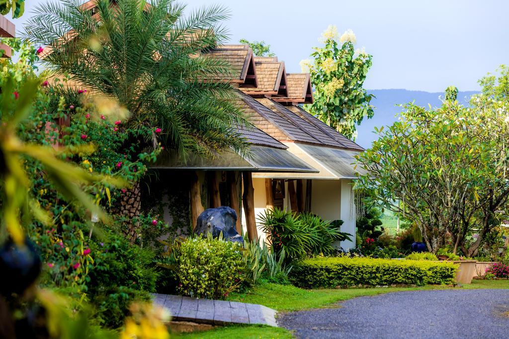 Hotel Phukumhom Khao Yai à Wangkata Extérieur photo